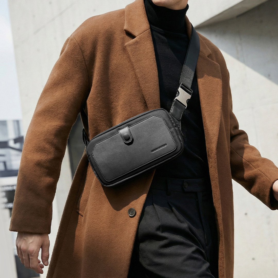 Сумка с одной лямкой Mark Ryden Clasp Black