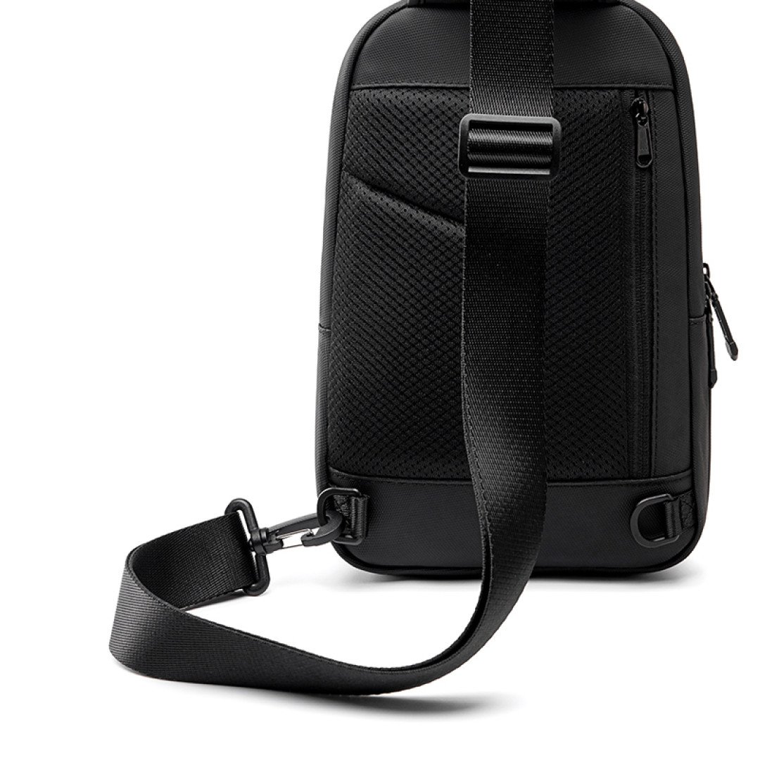 Backpack with one strap Mark Ryden Prism Black